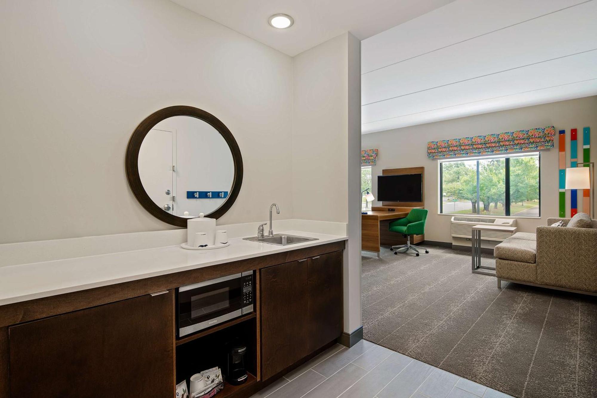 Hampton Inn & Suites Raleigh Midtown, Nc Exterior foto